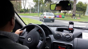 Uber_ride_Bogota_(10277864666)